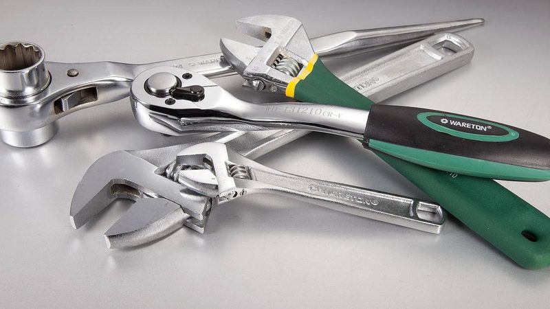 汽车维修发动机测量工具：如何选型与正确使用**